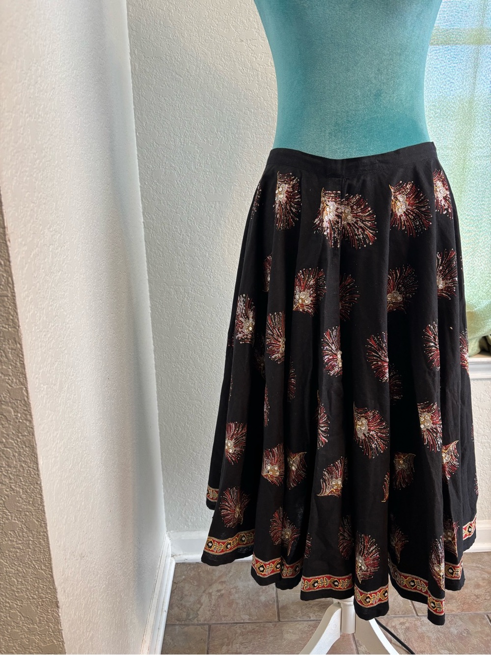 Vtg DIMRI India Boho Goth Full Circle Skirt Whimsy Festival Grunge Cottagecore M